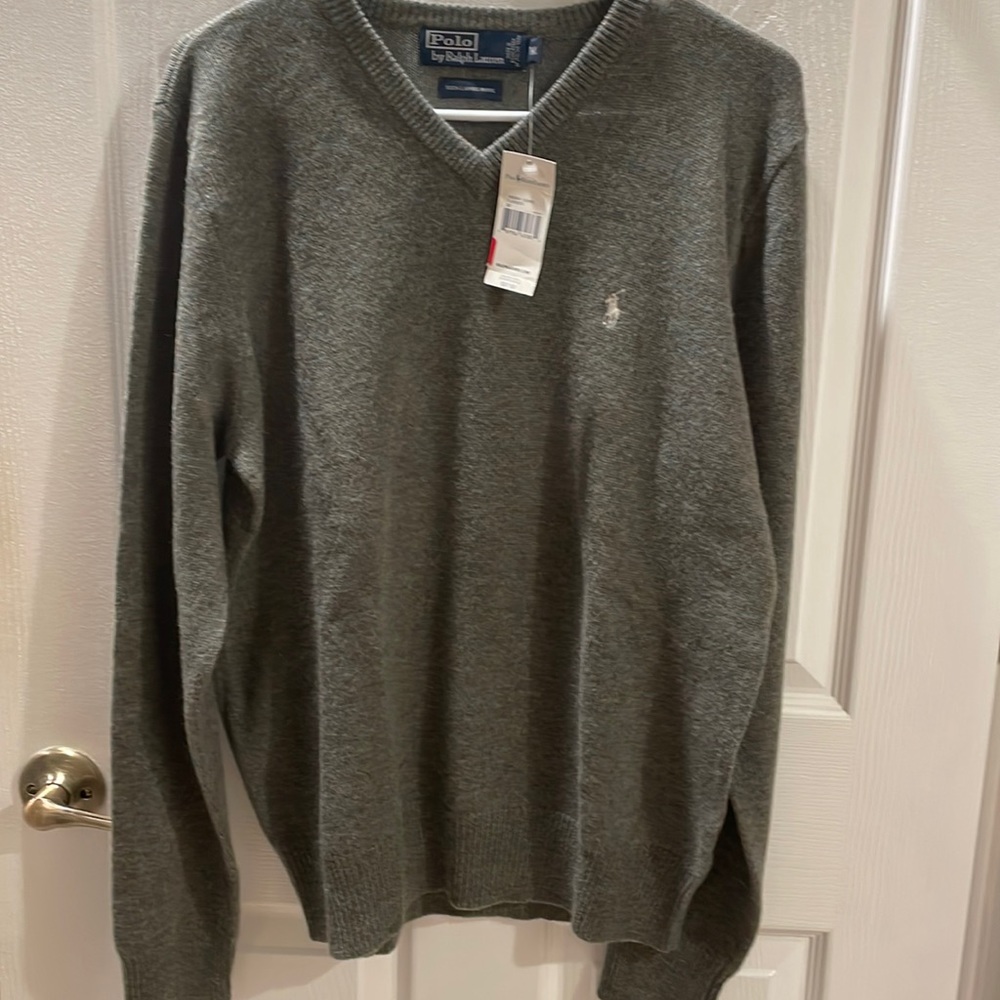 Polo by Ralph Lauren lambs wool V-neck sweater size medium